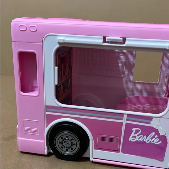 Camper RV - Picture 6 of 16